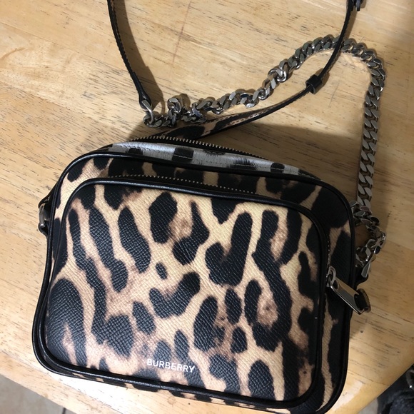 authentic cheetah print burberry camera bag - Picture 1 of 5